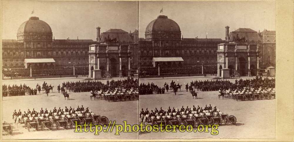 Paris - Revue militaire aux Tuileries.  {%[Indexation sur stereotheque.fr]https://www.stereotheque.fr/result,14480-0%} (Paris - Military parade at the Tuileries.) 