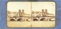 Paris - « 29. Ancien pont Saint-Michel, 1856, Paris »Au fond, église Notre Dame. Tirage Viret et Fraget. Edited by Viret and Fraget.  {%[Indexation sur stereotheque.fr]https://www.stereotheque.fr/result,13529-0%} (Paris - the ancient Saint-Michel Bridge. 1856. Viret photog. On the background, the church Notre Dame) 